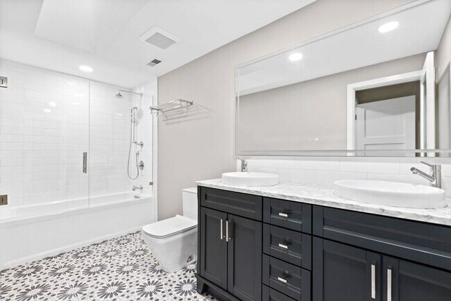 Stunning Private AIR CONDITIONED Dream Home in Coveted Bridal Trails