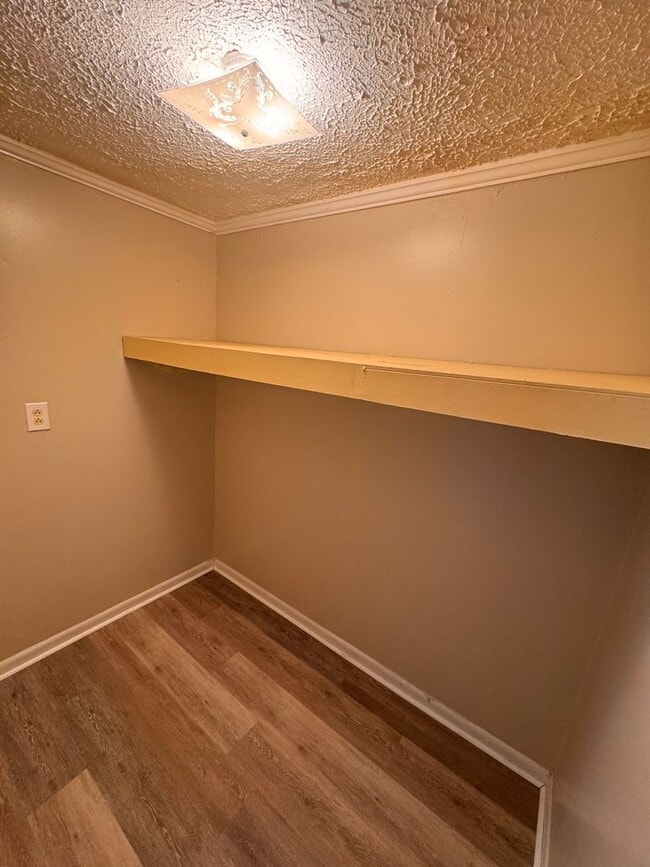 Photo - 2306 Center Dr