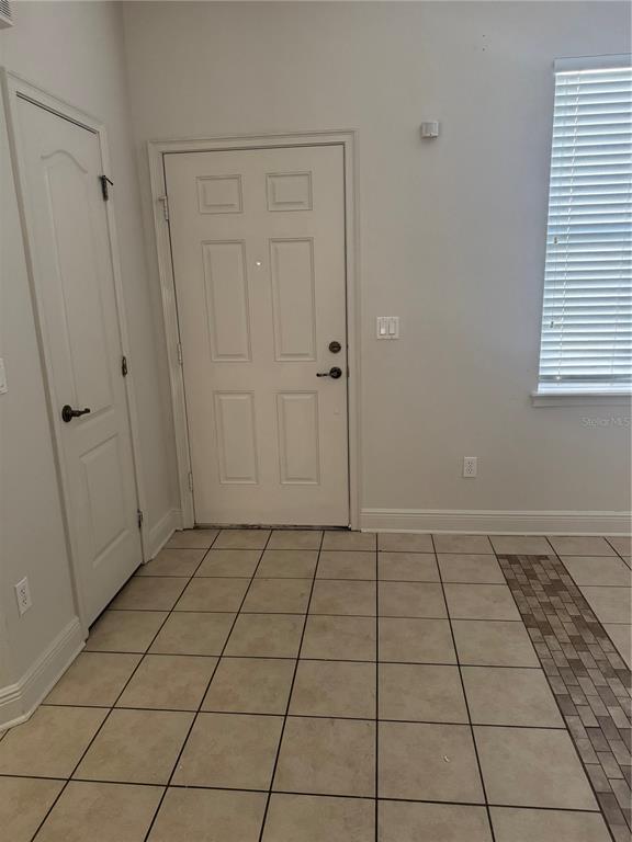 Photo - 12976 Borland St