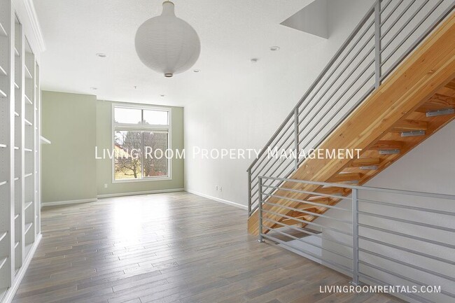 Photo - 314 N Ivy St