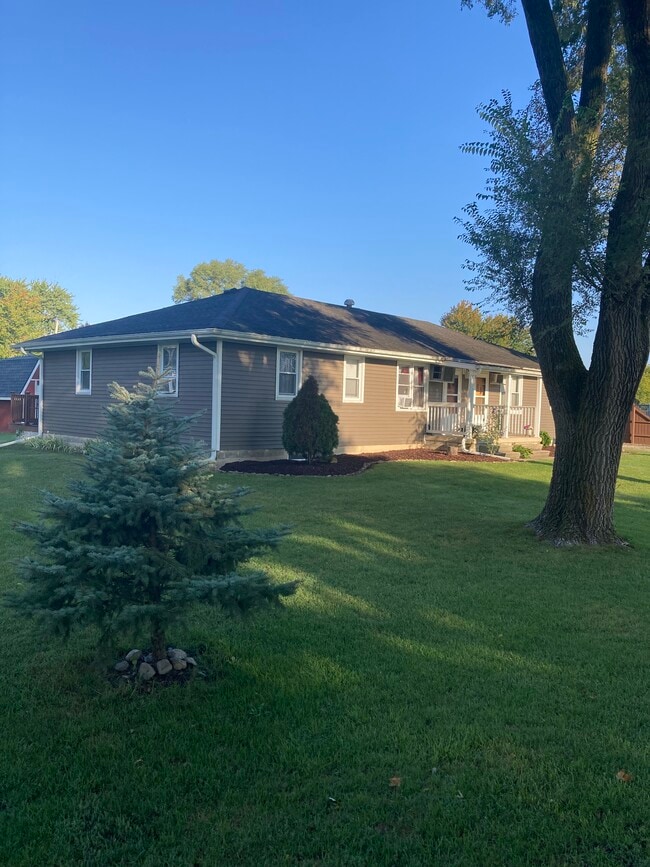 Photo - 130 S Perona Ct