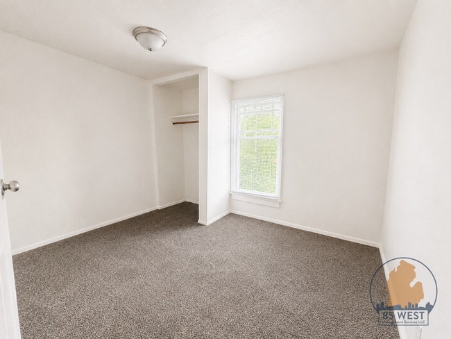Photo - 1247 Quarry Ave NW Unit 2