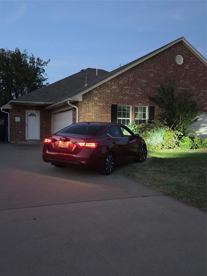 Photo - 11719 Hollyrock Ct Townhome