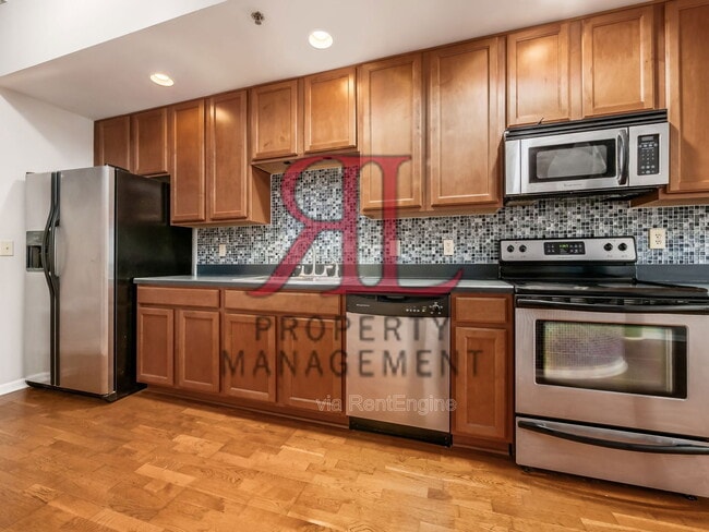 Photo - 221 N Front St Unit 302