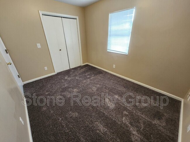 Photo - 2484 E Clayton Dr