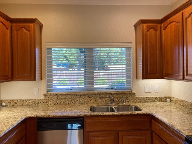 Photo - 2 Bedroom 2.5 Bath Townhome