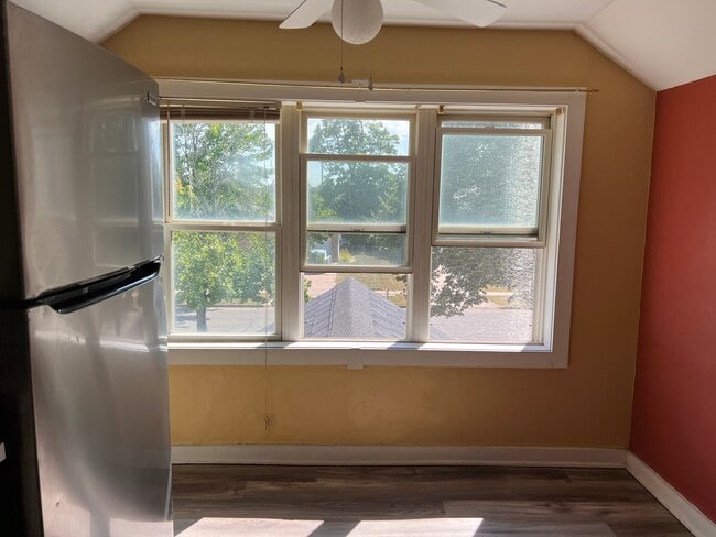 Kitchen - 2432 Prais St