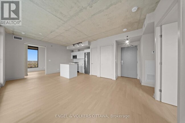 Photo - 203 Catherine St Unit 1701