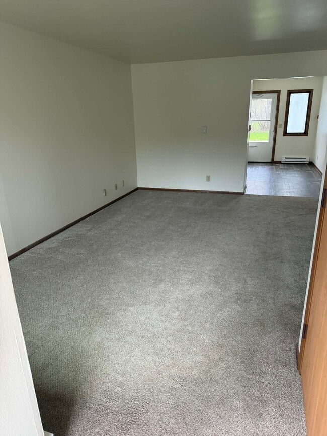 Photo - 700 Meadow Ln Unit 28