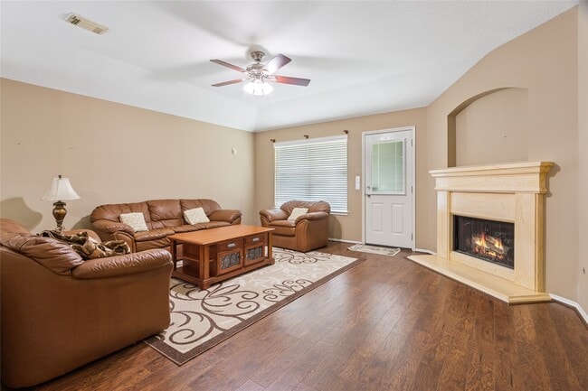 Photo - 10306 Logan Bridge Ln