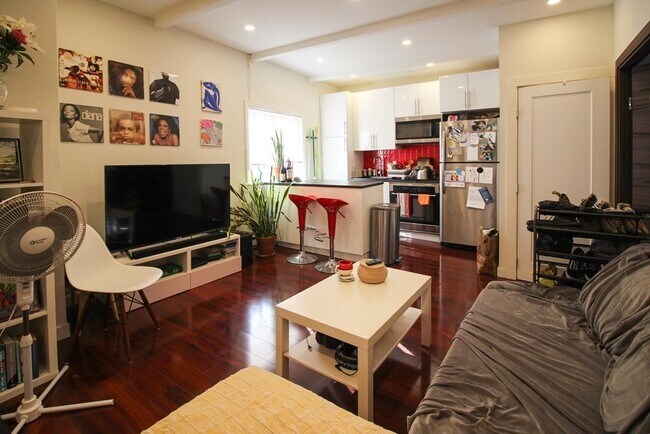 Photo - 70 Bennington St Unit 3