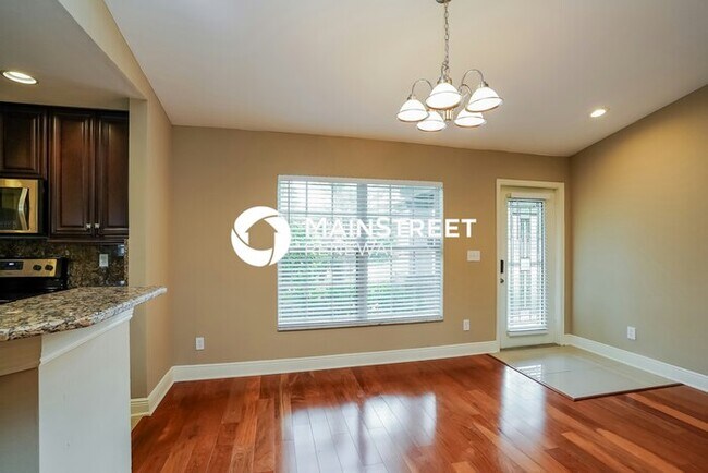 Photo - 2617 43rd St W