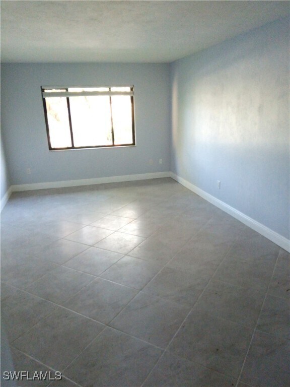 Photo - 1460 Green Valley Cir Unidad 403 Rental