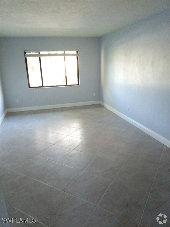 Building Photo - 1460 Green Valley Cir Unit 403 Rental