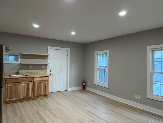 Photo - 3304 NY-343 Unit 2R