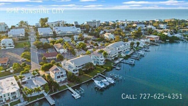 Photo - 2505 Bay Blvd