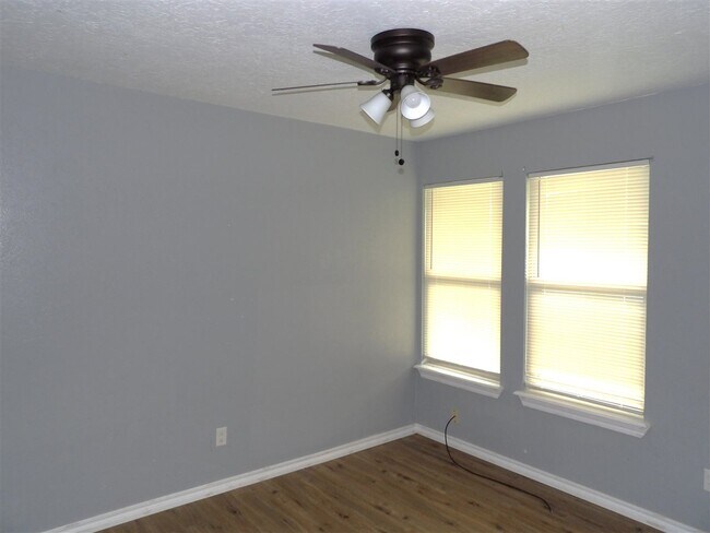 Photo - 6701 SW Beta Ave