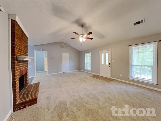 Photo - 184 Bradford Pl