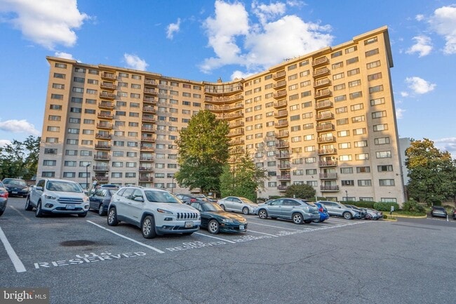 Photo - 8830 Piney Branch Rd Unidad 1003