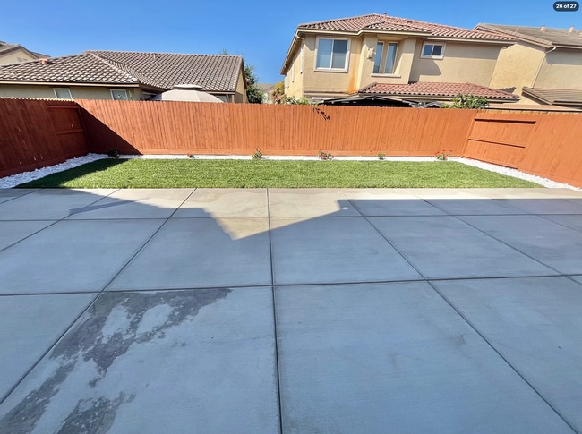 16297 Malibu Dr