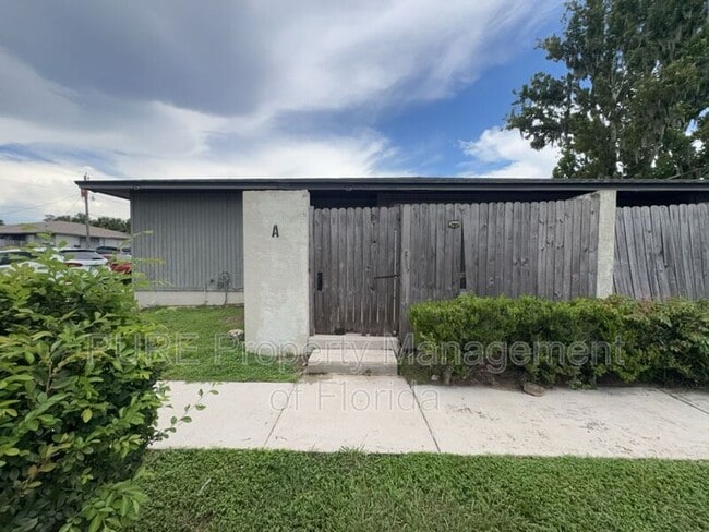 5420 SE 29th Pl