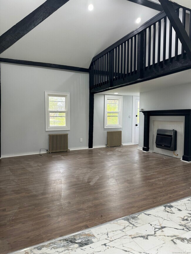 901 Baldwin Rd Apartment Unit B Woodbridge, CT