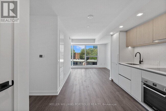 Photo - 609 Sherbourne St Unit 407