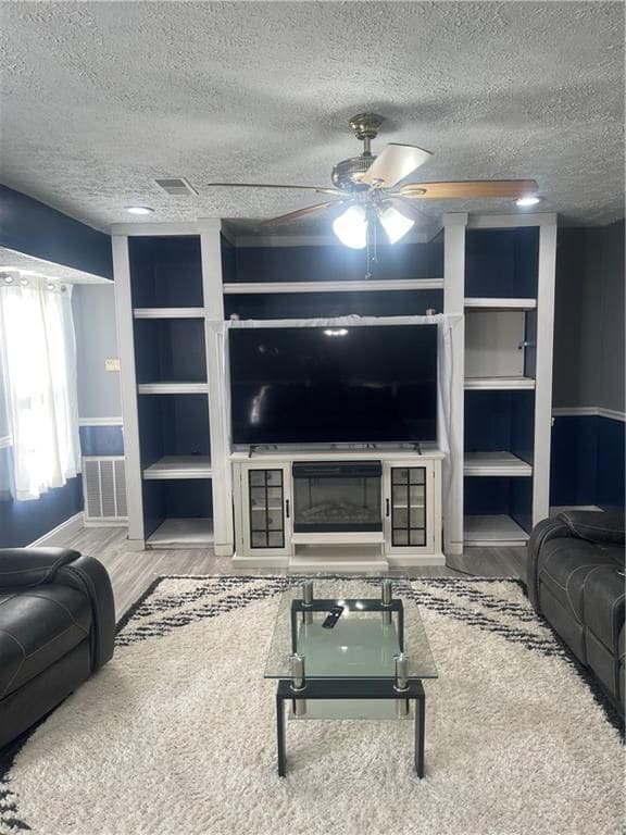 Photo - 449 Bramlett Way