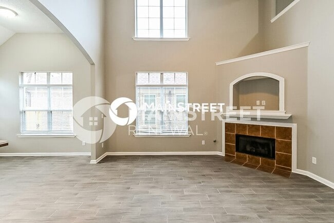 Photo - 3 Bedroom Pet-Friendly Home in Memphis, TN with Main Street Renewal