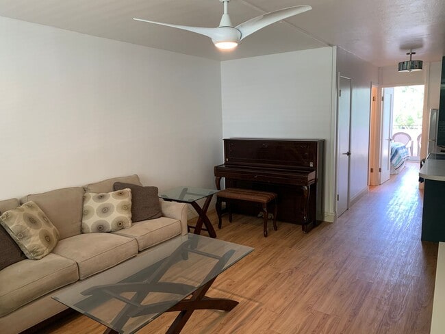 Photo - Fully Furnished. Updated. Waikiki (No parking)