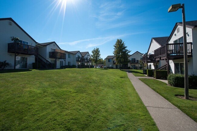 Photo - 1001 NE Briarcreek Way Unit #1001