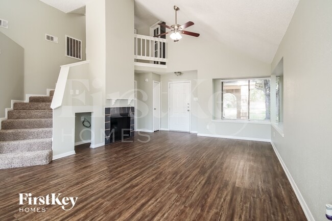 Photo - 2503 Silver Trumpet Dr