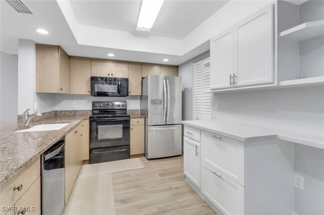 Photo - 790 Meadowland Dr