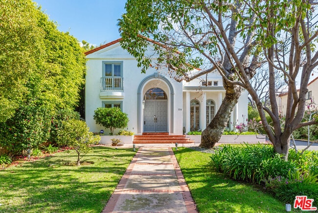 Building Photo - 158 S Anita Ave