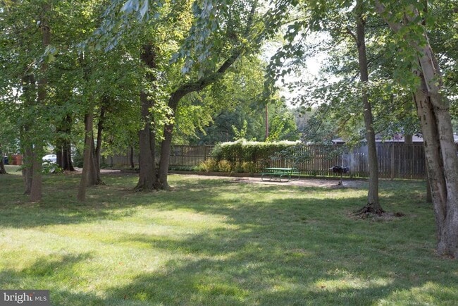 Photo - 9479 Fairfax Blvd Unit 203