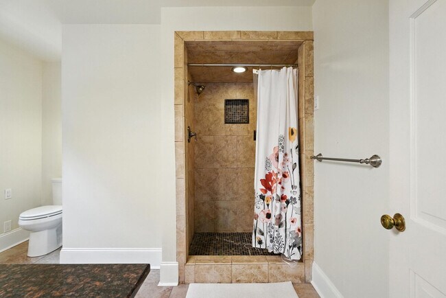 Photo - 1421 Lynn Rd Unidad SI ID1264179P