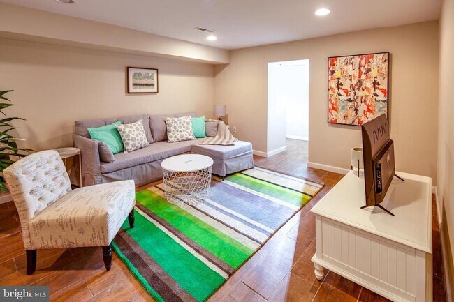 Photo - 4245 Ogden St