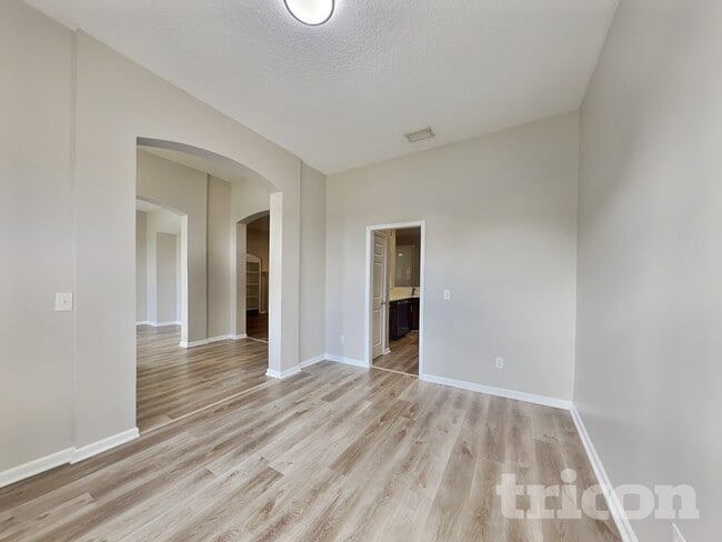 Photo - 1668 Hidden Forest Ln