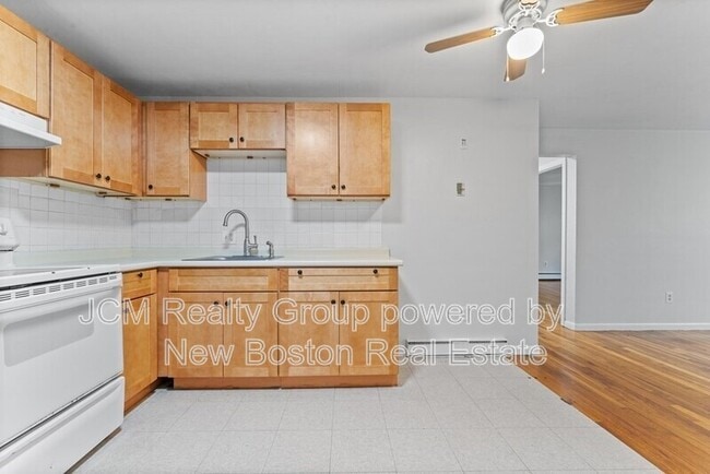 Photo - 580 Cummins Hwy Unit 16 / 4th Floor