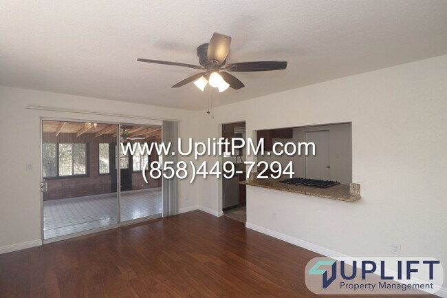 7643 Woodbine Way