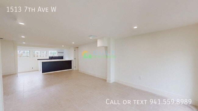 Photo - 1513 7th Ave W