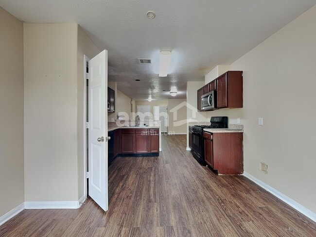 Photo - 22270 Queenbury Hills Dr