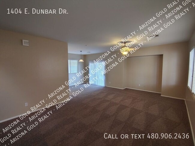 Photo - 1404 E Dunbar Dr