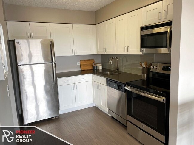 Photo - 2555 N Clark St Unidad 805