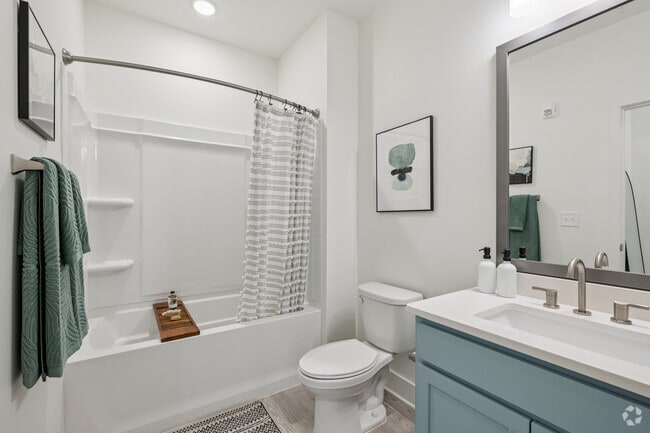 B1 - 2BR, 2BA - 1,021SF - Second Bathroom