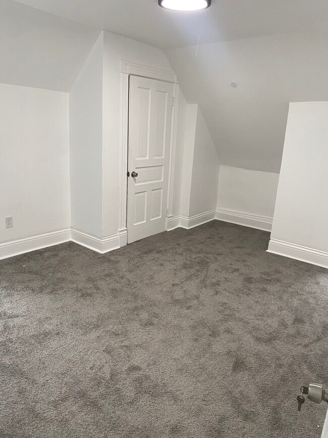 Photo - 753 S Millvale Ave Unit 3