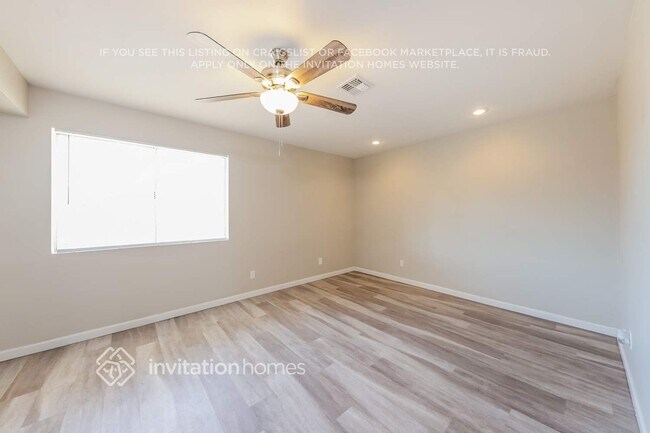 Photo - 5623 W Brown St