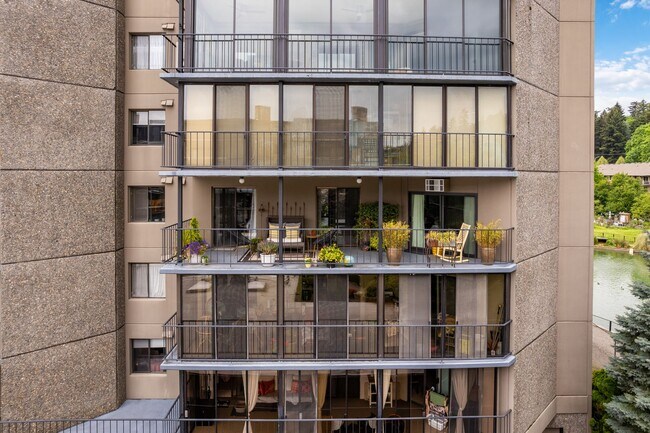 Photo - 5535 E Evergreen Blvd Unit #7302