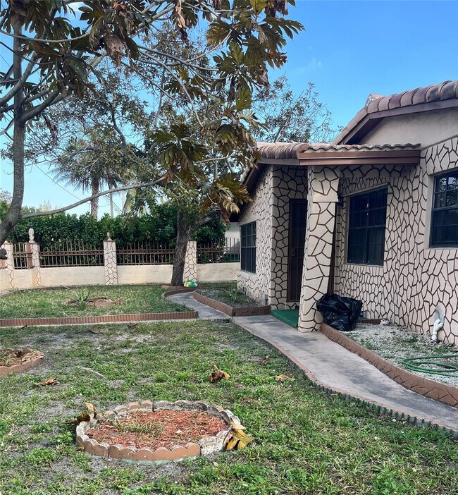 Photo - 1440 NW 183rd St