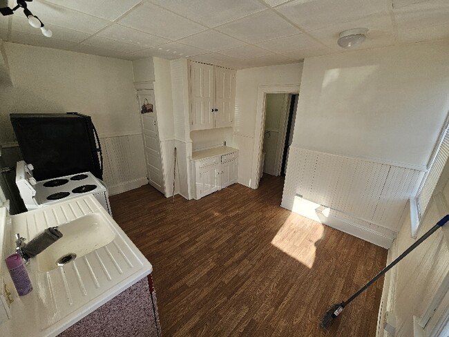 Photo - 534 N Plum St Unidad 2